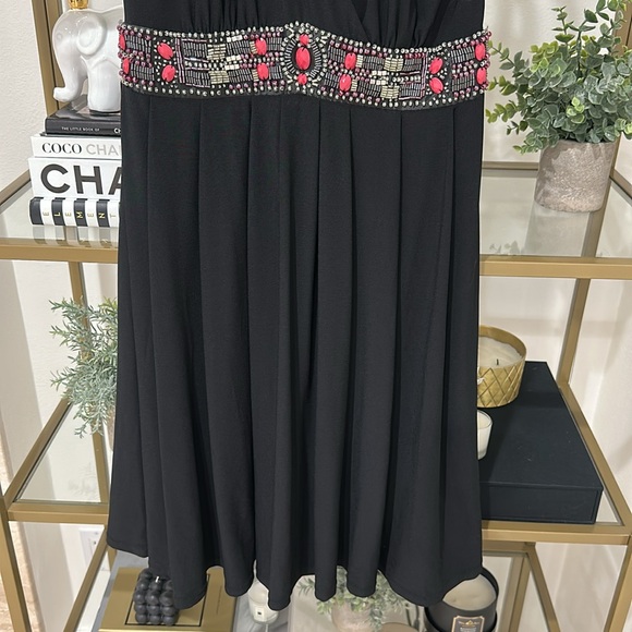 WHBM Jersey halter embellished dress - Picture 9 of 10